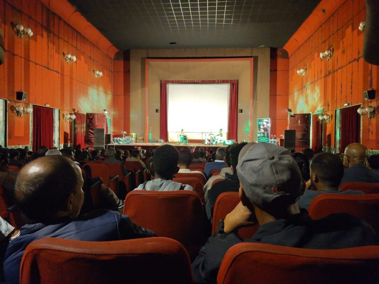 “Il Canto delle Rotte: incontro tra bandoneon e percussioni” dei Maestri Daniele di Bonaventura e Alfredo Laviano